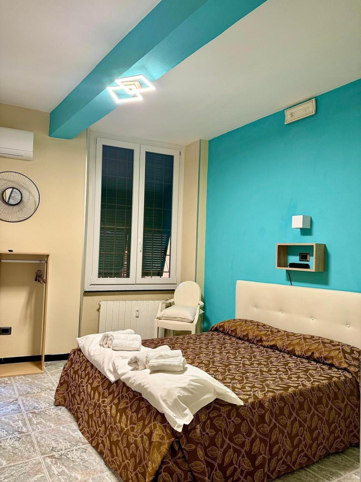 Mini Hotel 2*